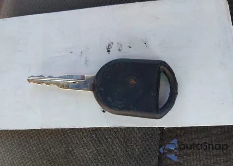 2005 Ford F-150 Lariat/Xl/Xlt from USA, damaged, VIN 1FTPX12515NA73560